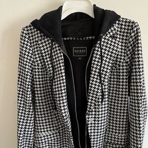 Very stylish cute blazer GUESS